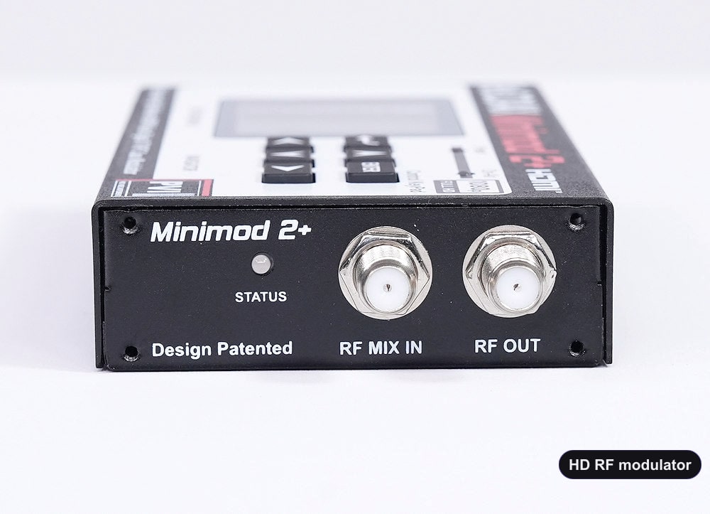 HD RF modulator coaxial RF output connector for TV distribution
